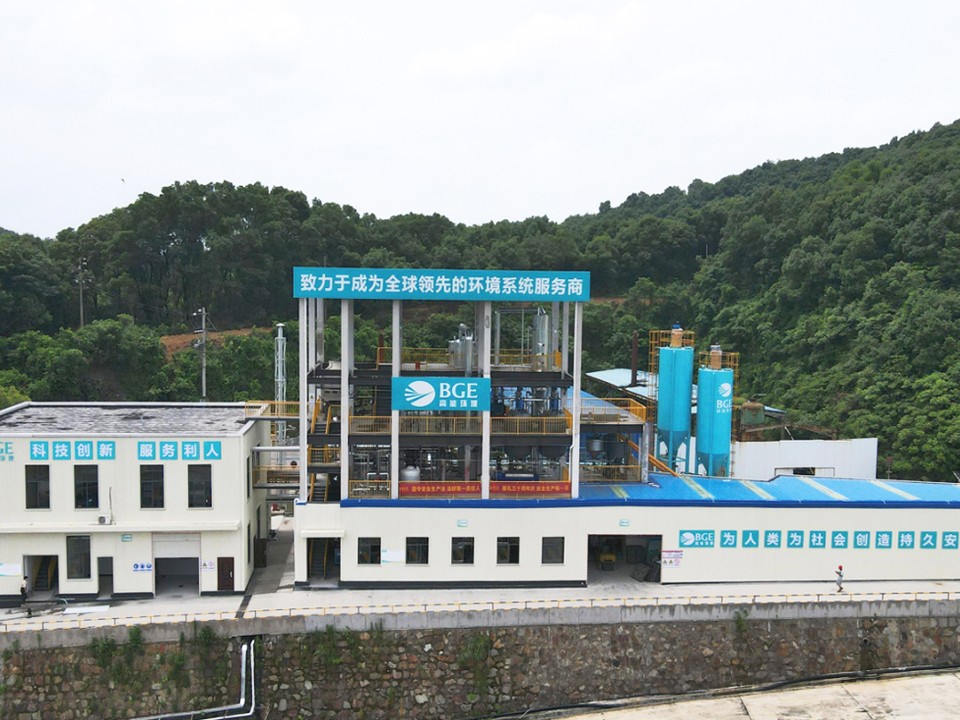湖南岳陽大型垃圾中轉站和垃圾處理場滲濾液全量化處理1.jpg